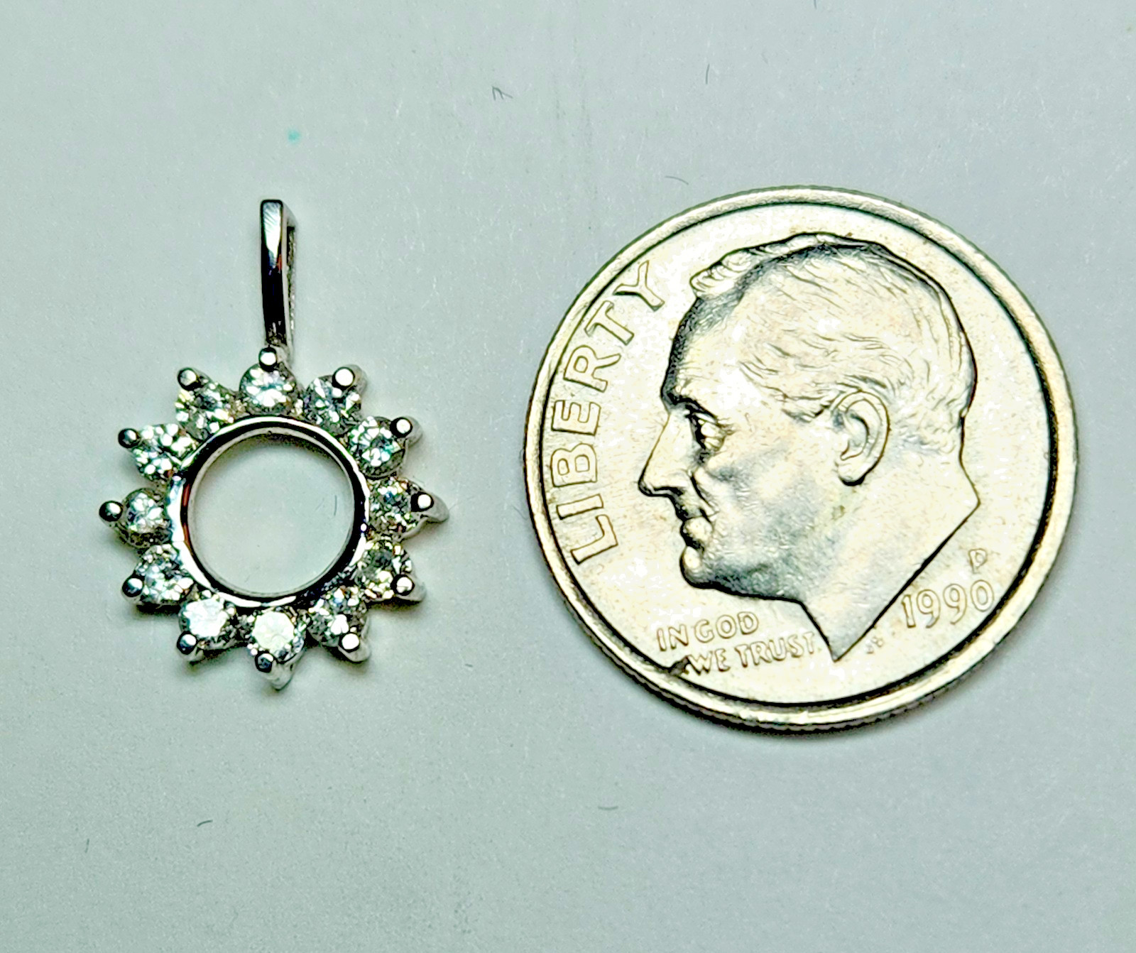 Diamond Circle Pendant In 14k Solid White Gold .25ctw