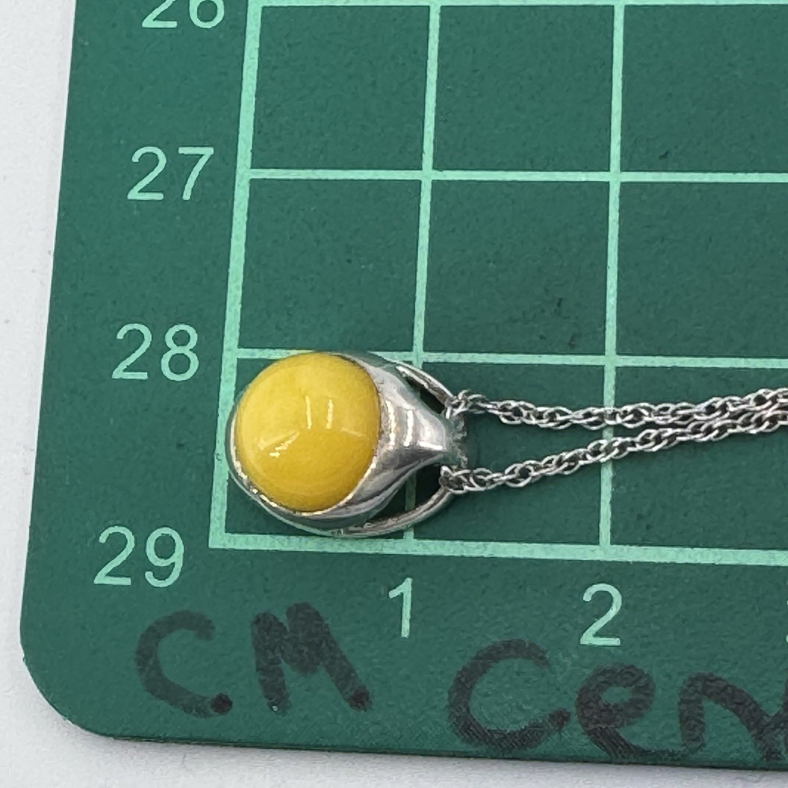 925 sterling silver necklace egg yolk cabochon amber? plastic 19”