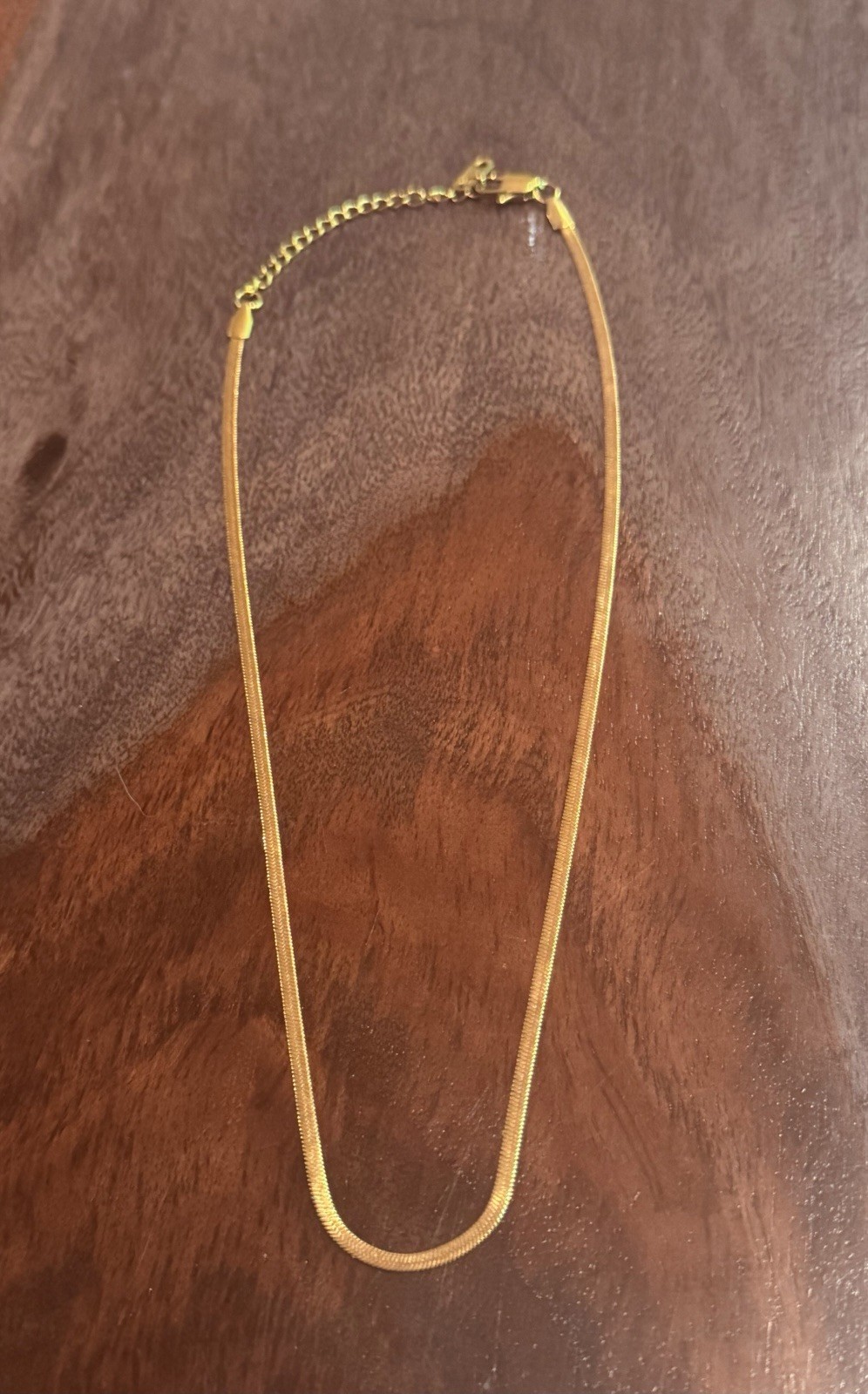 18K Solid Gold Herringbone Necklace – 18in, 2.5mm, 4 grams