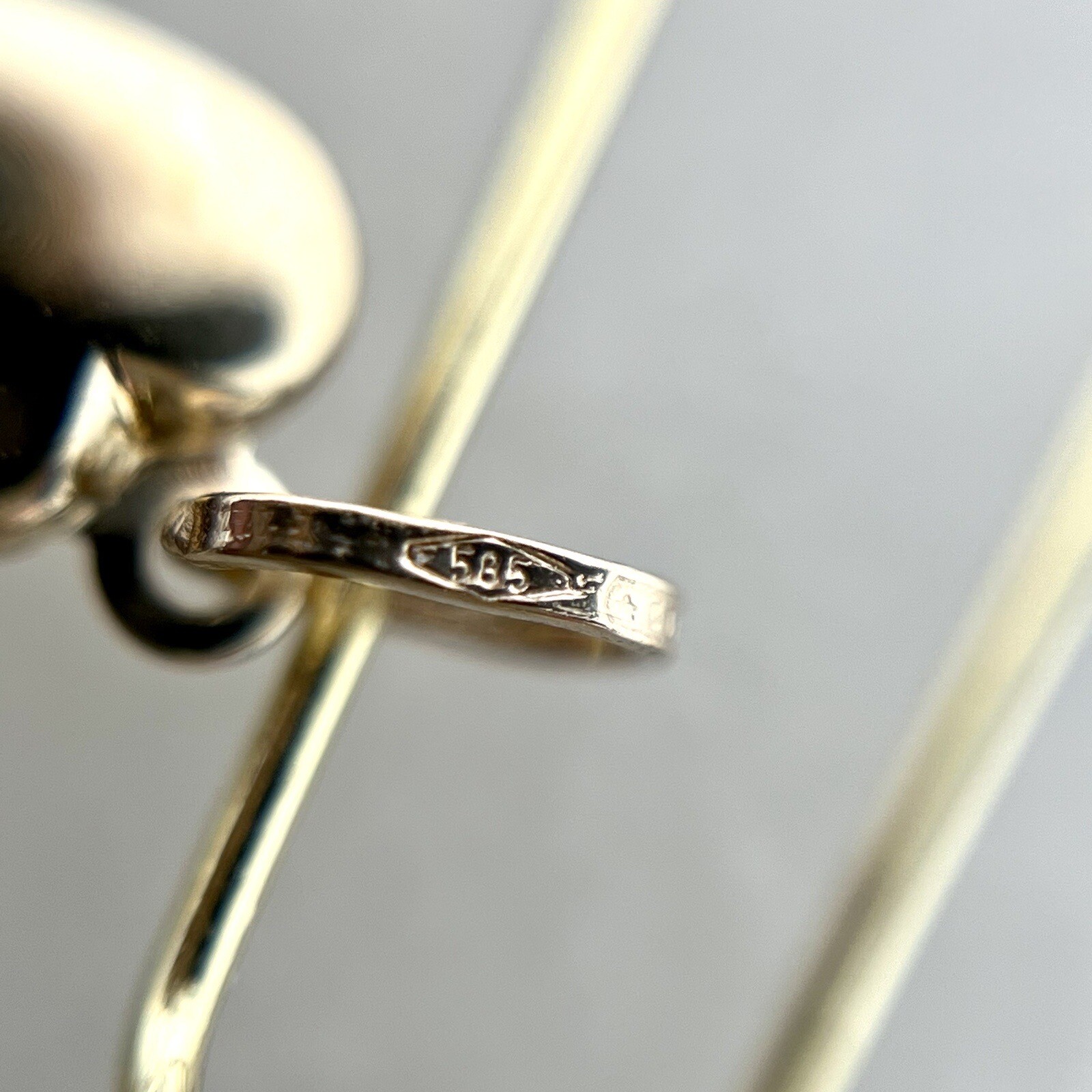 14K Yellow Gold Small 11mm Puffed Heart Charm Pendant – New, great gift