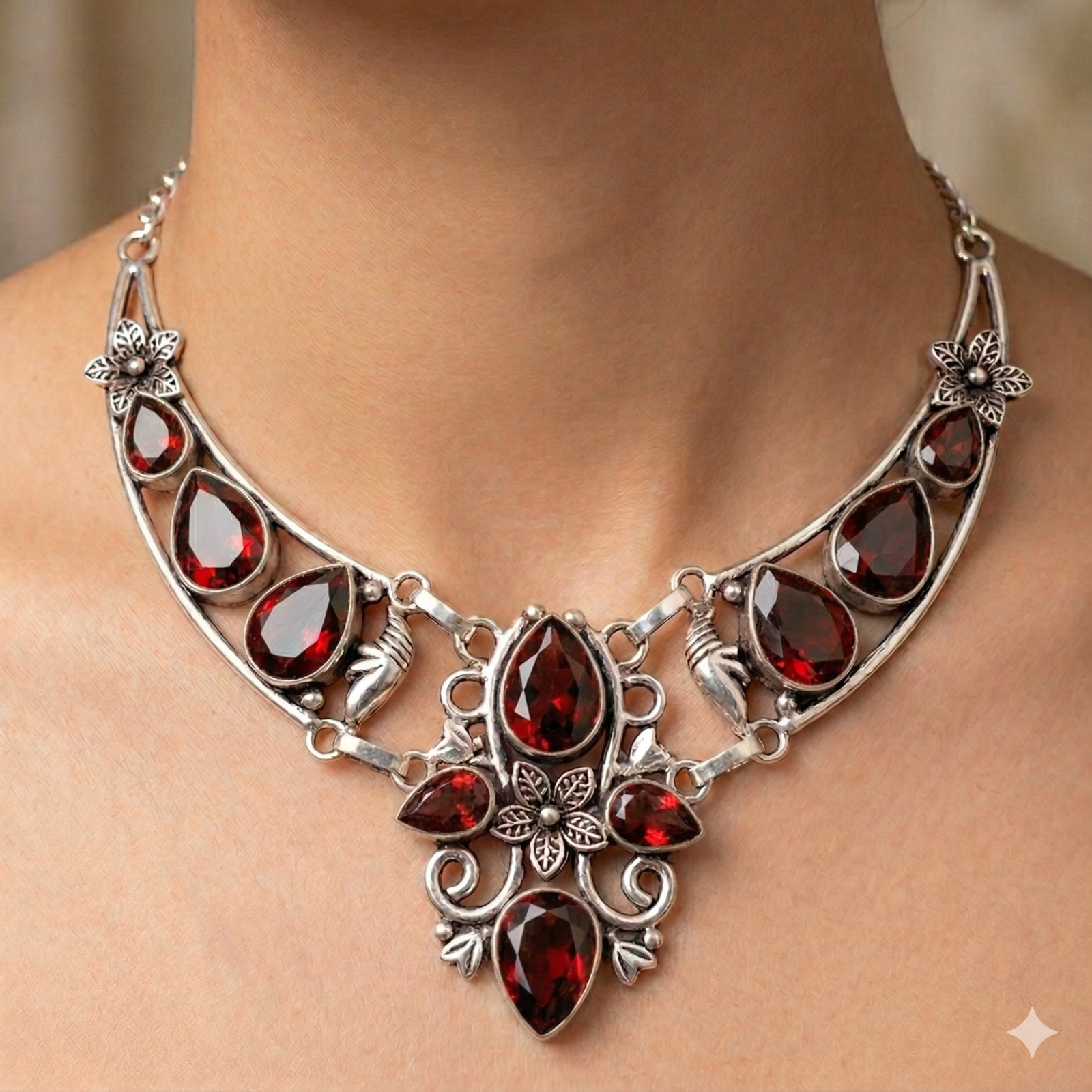 Mozambique Garnet Gemstone Handmade 925 Sterling Silver Jewelry Necklace 18″