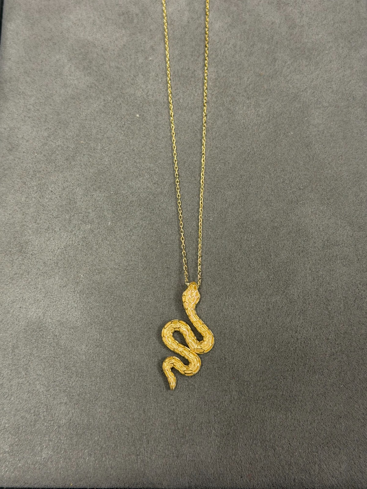 Solid 14k Yellow Gold Snake Serpent Pendant Necklace 18 Inch – Brand New