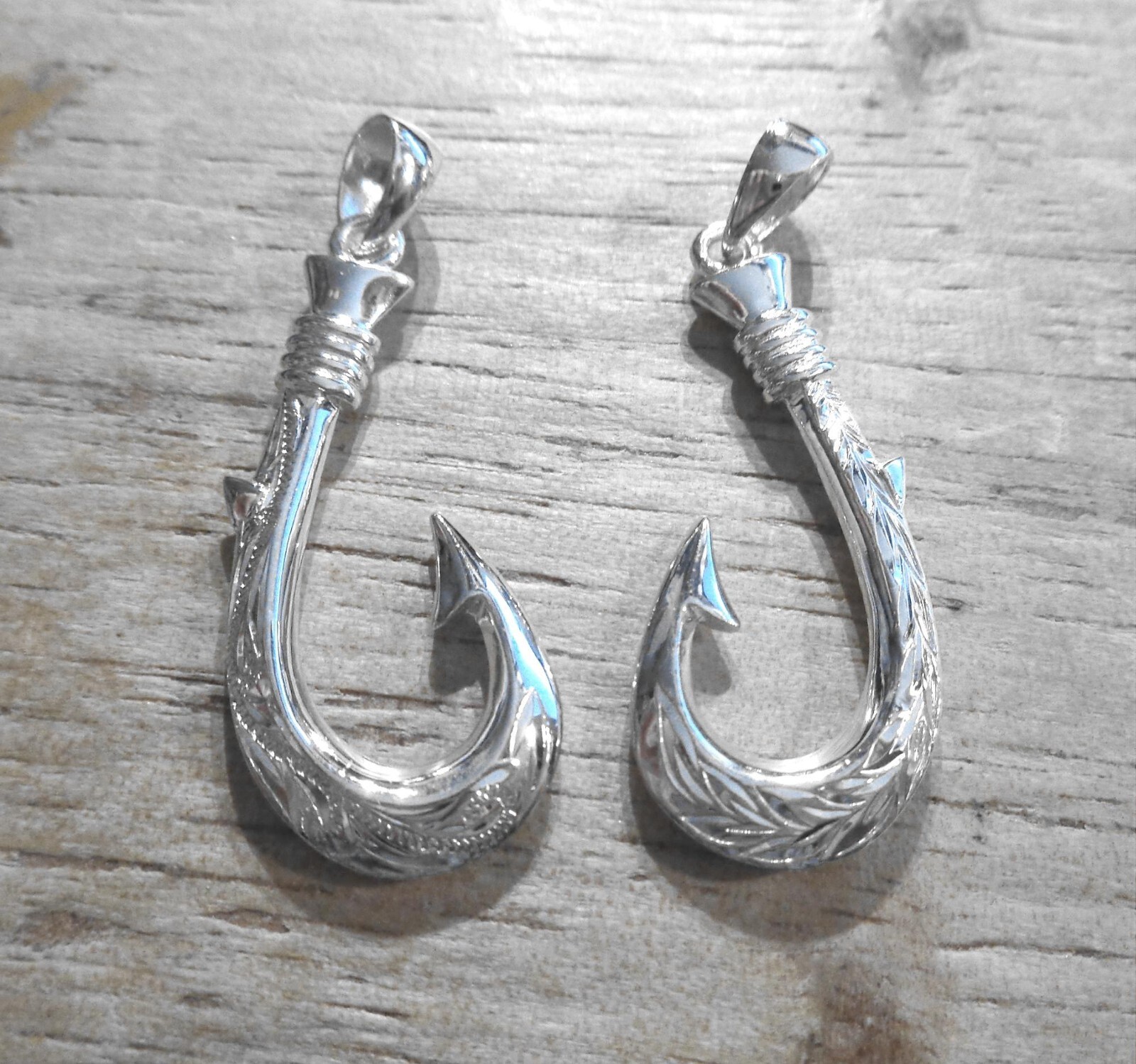 19MM SOLID 925 SILVER 2SIDED ENGRAVED HAWAIIAN SCROLL MAILE FISH HOOK PENDANT #2