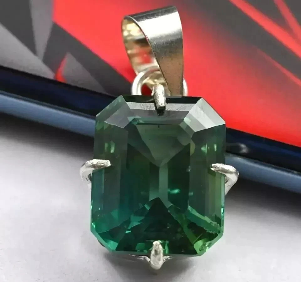 Certified 30.20 Ct Natural Emerald 925 Solid Silver Emerald Cut Pendant Gemstone