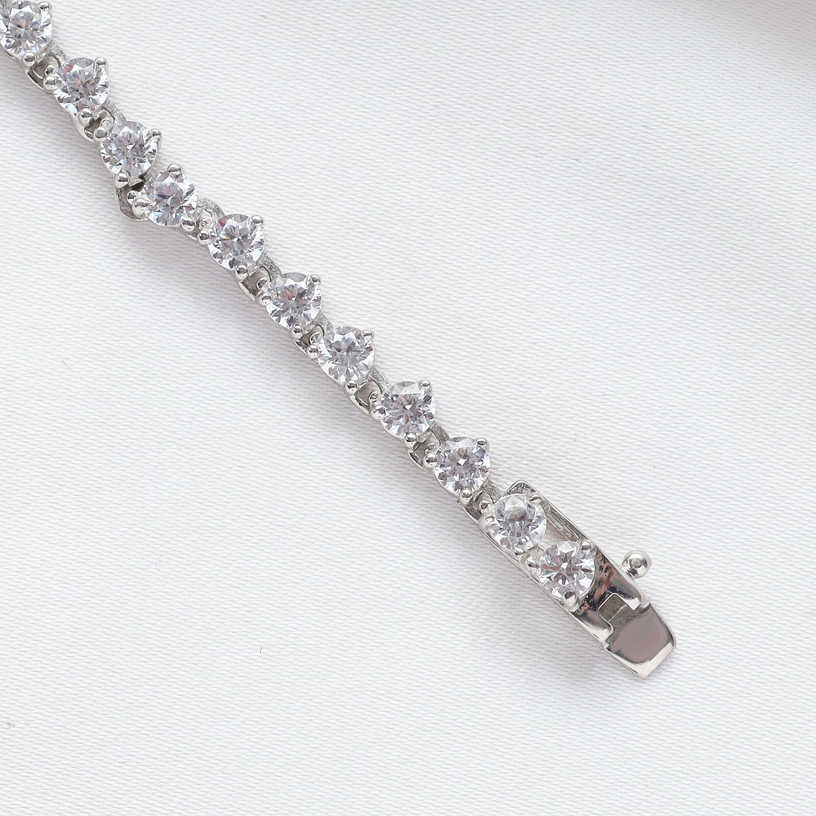 7.00 Cttw GIA Authentic Round Real Diamond 16″ Tennis Necklace Lab Grown