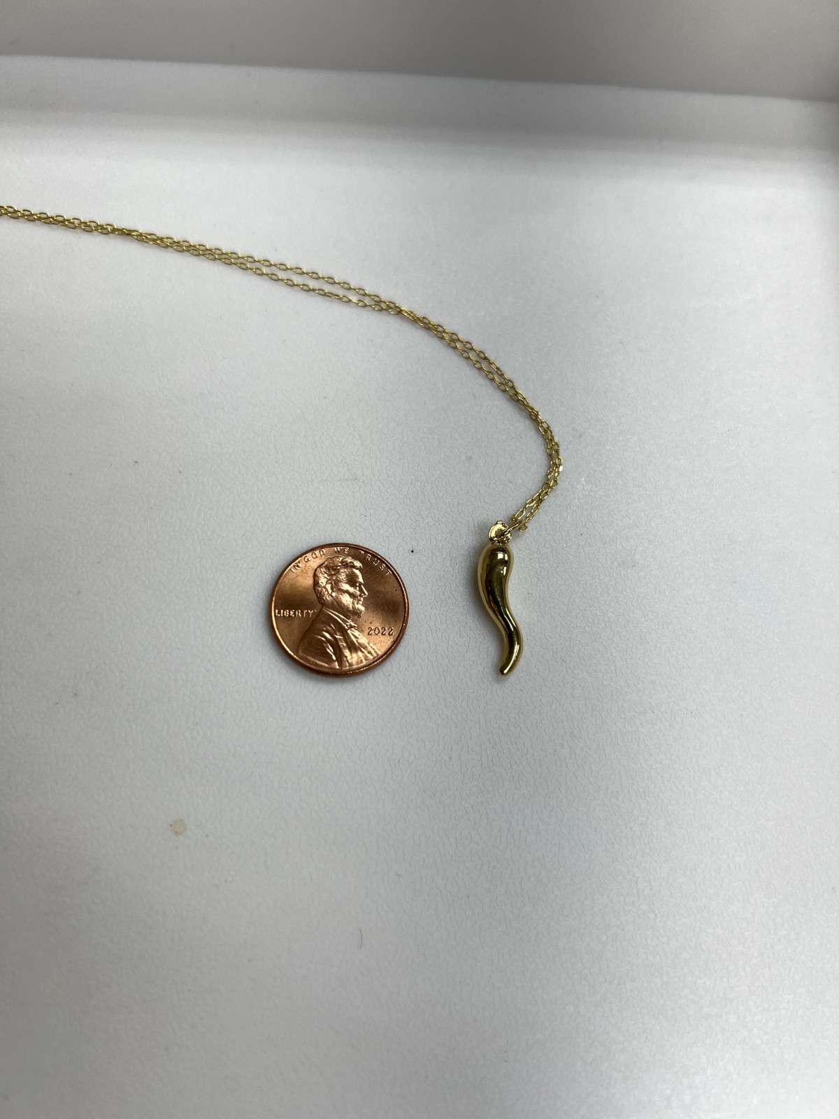 14K Gold Plated 18″ Italian Horn Pendant Necklace Cable Chain Sterling Silver