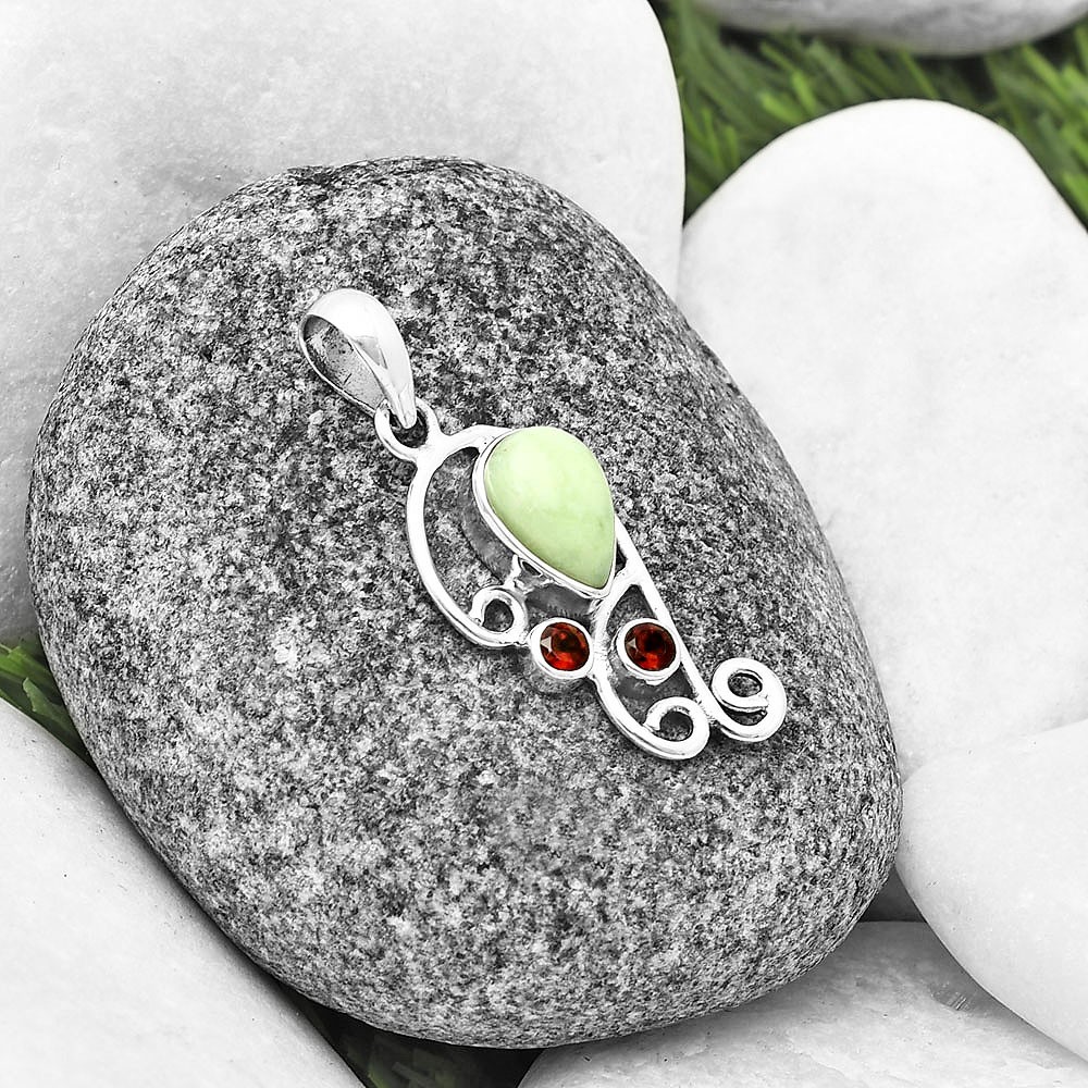 Natural Serpentine & Garnet 925 Sterling Silver Pendant Jewelry P-1039