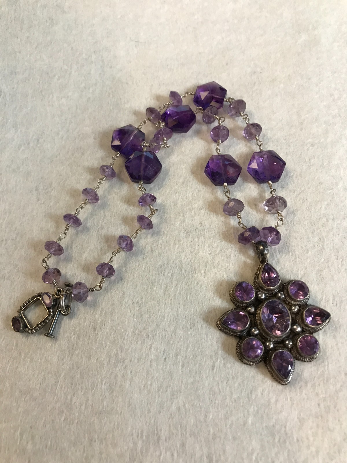 Vintage Faceted Amethyst Flower 16″ Sterling Silver Toggle Necklace Unknown Mark