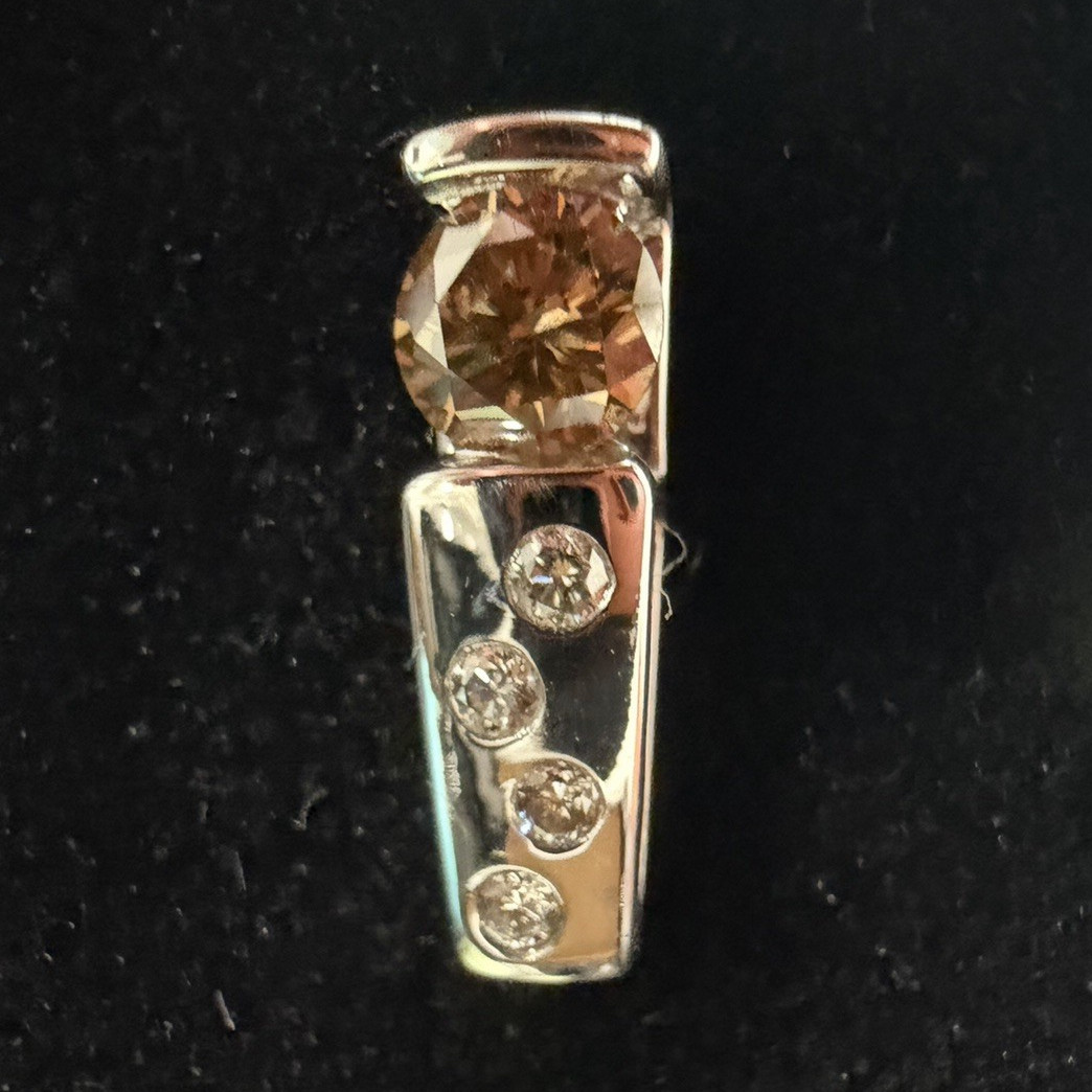 Desert Diamond & Diamond Pendant — 18K White Gold Tension Setting