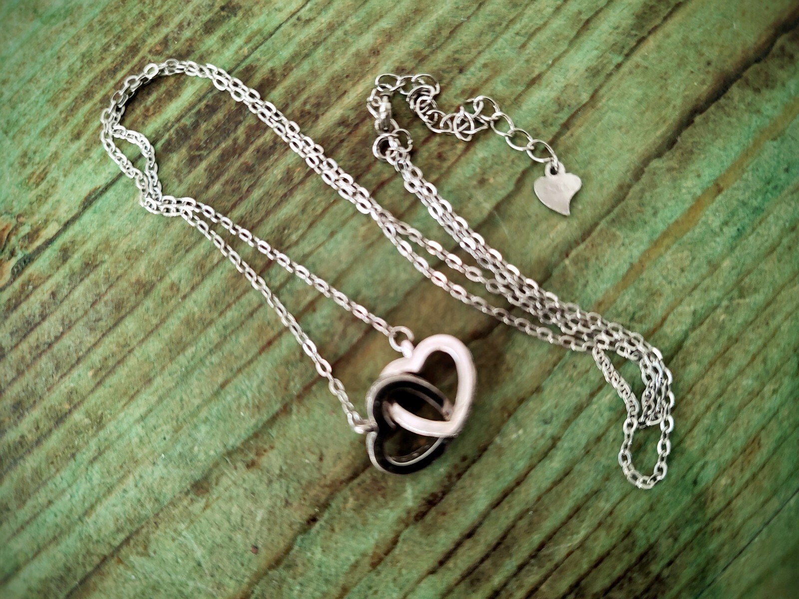 Lovely & Fancy 2 interlocked Hearts with White Clear Stones Choker ~925 Sterling