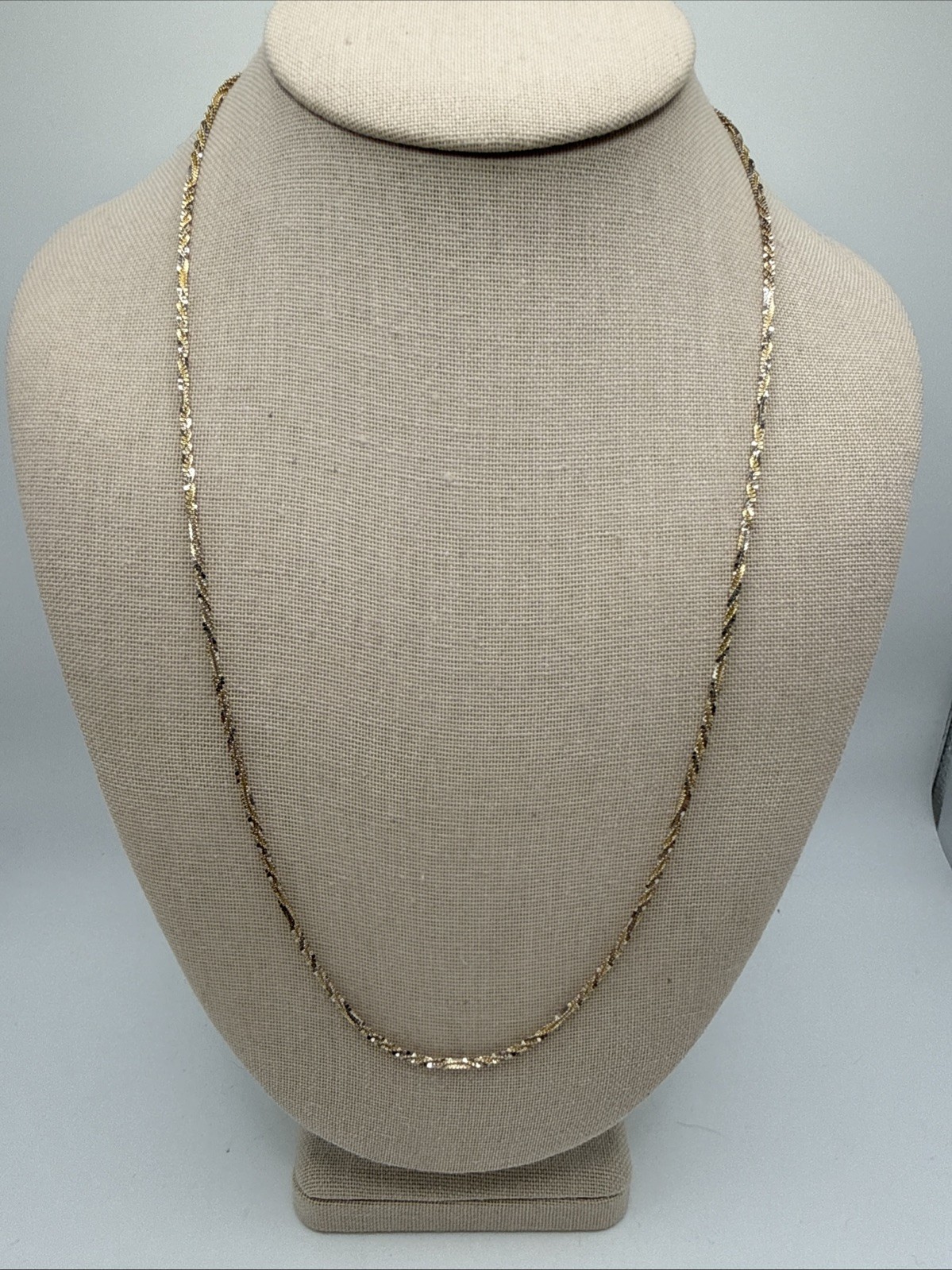 KA 1772 Italy Sterling Silver 2mm Two Tone Twisted Sparkle Chain Necklace 24”