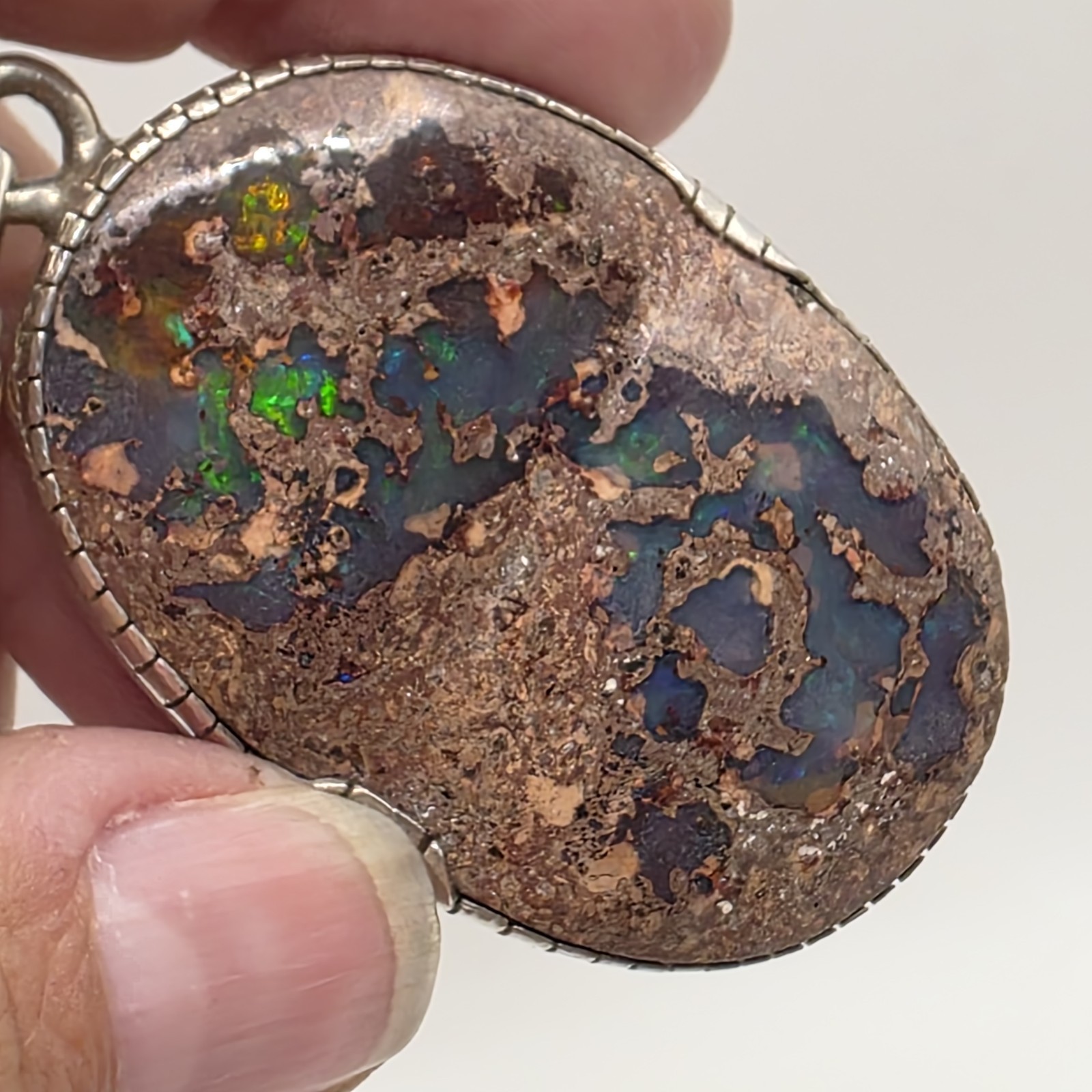 Vtg Natural Australian Boulder Opal Sterling Silver Pendant Necklace 30″ 42.5g