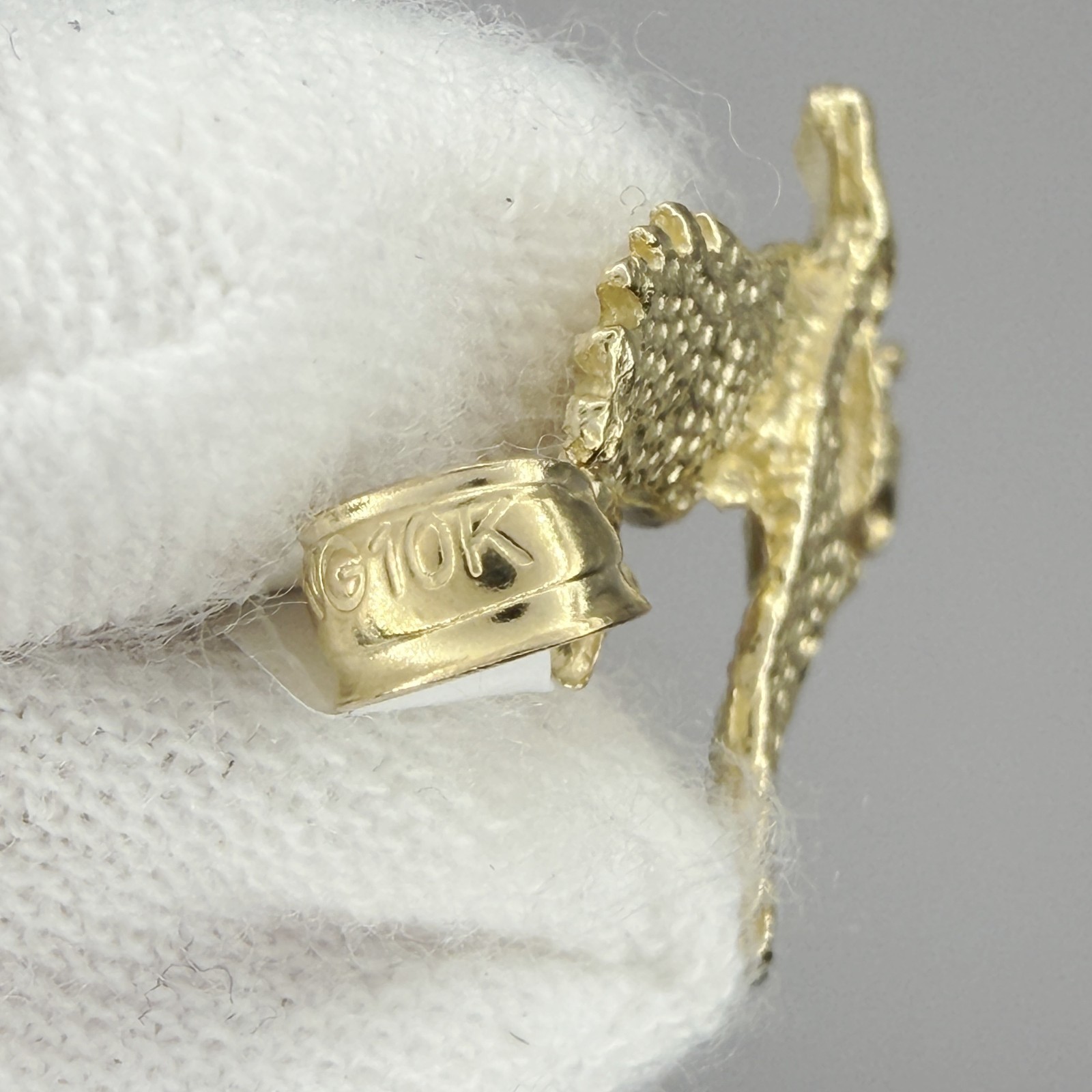 10k Yellow Gold Diamond-Cut Flying Eagle Bird Charm Pendant Jewelry Gift For Him