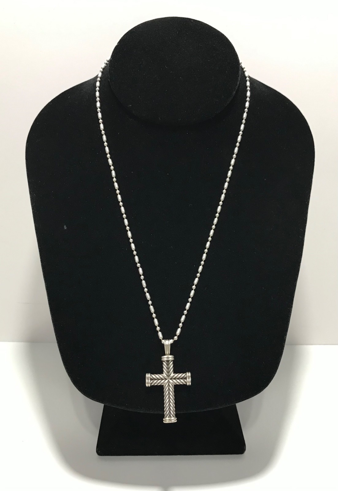 David Yurman Sterling Silver Chevron Cross Pendant & Chain 18”