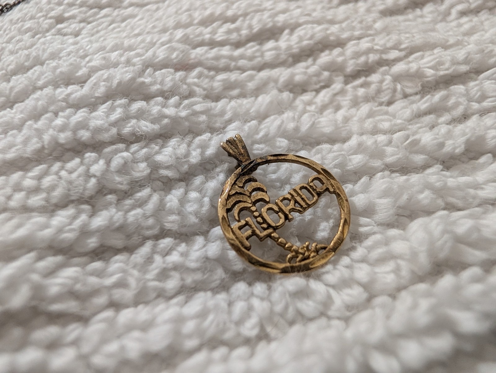 14k Yellow Gold Florida Palm Tree Pendant
