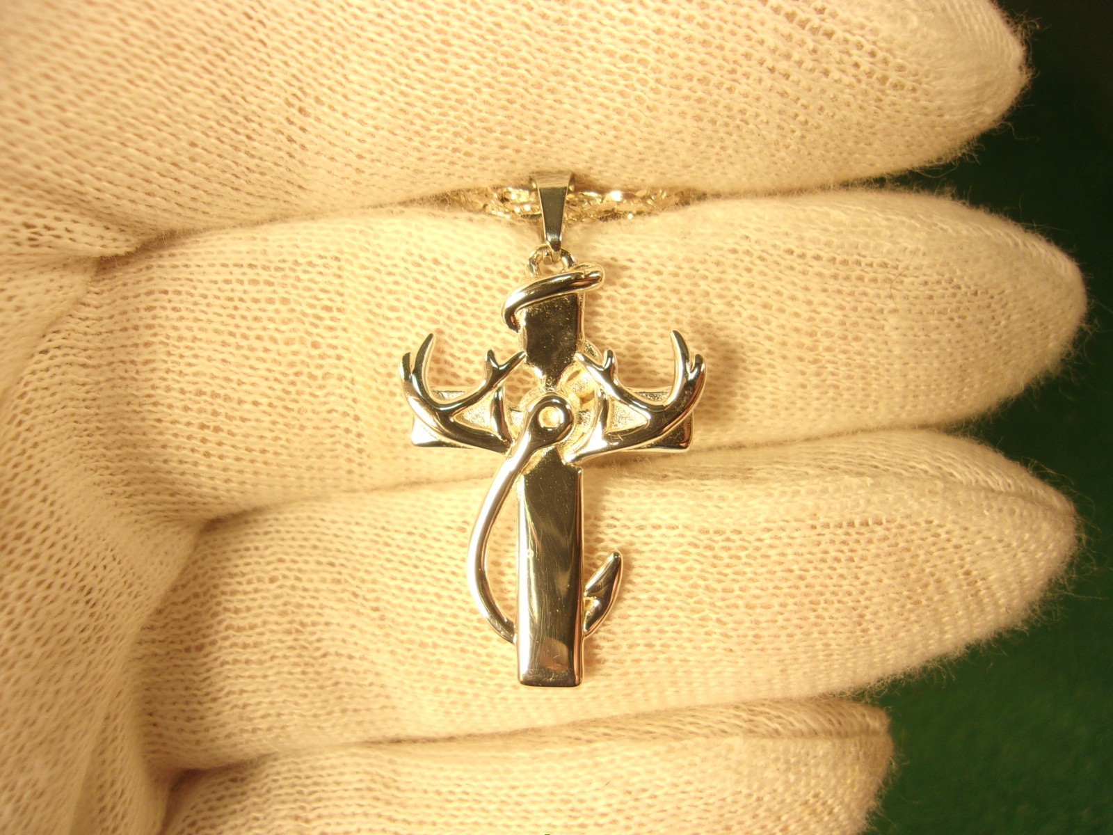 FASCINATING MEN’S or LADY’S STERLING SILVER CROSS & NECKLACE: HOOK + ELK? HORNS