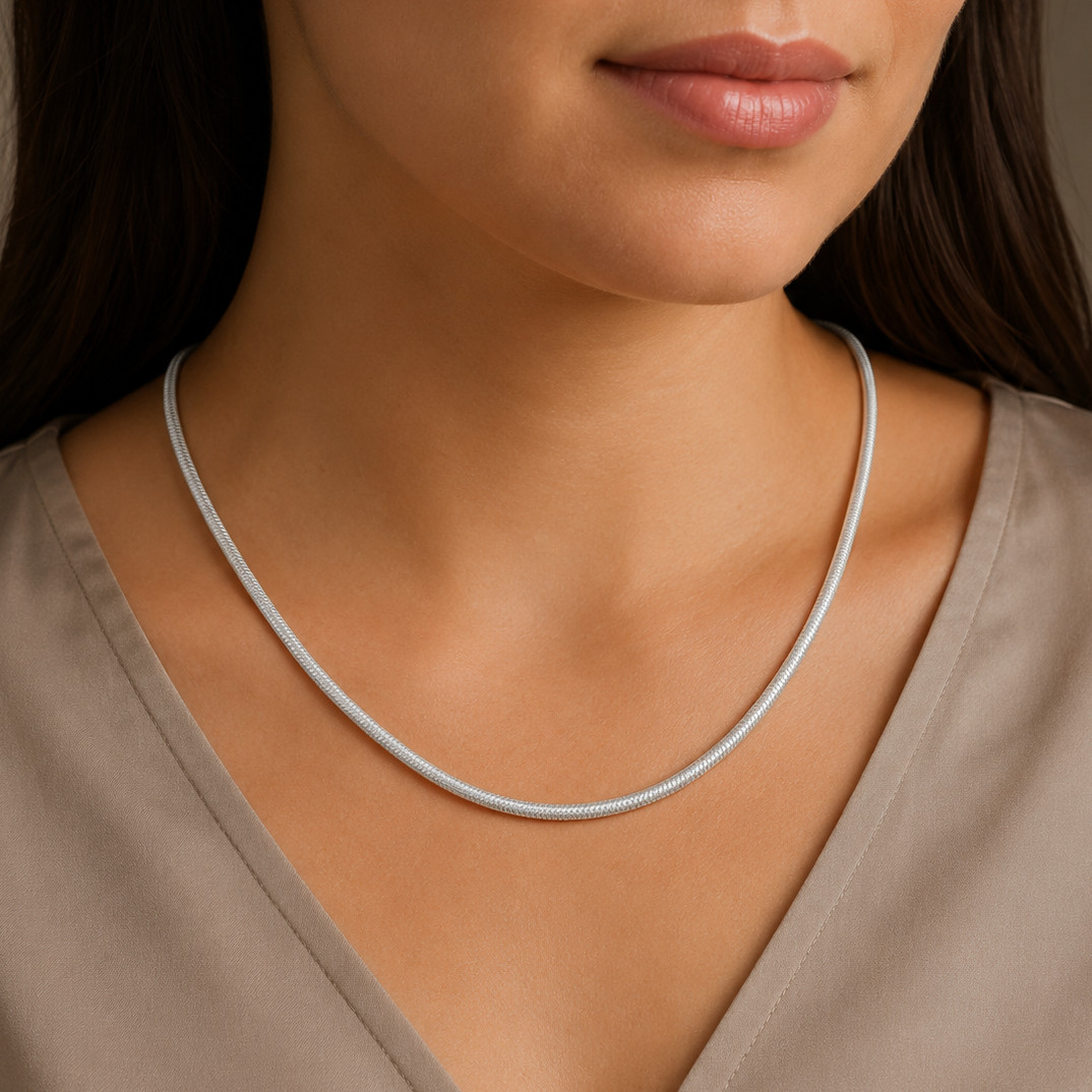 925 Sterling Silver Snake Chain Necklace – 2.6mm