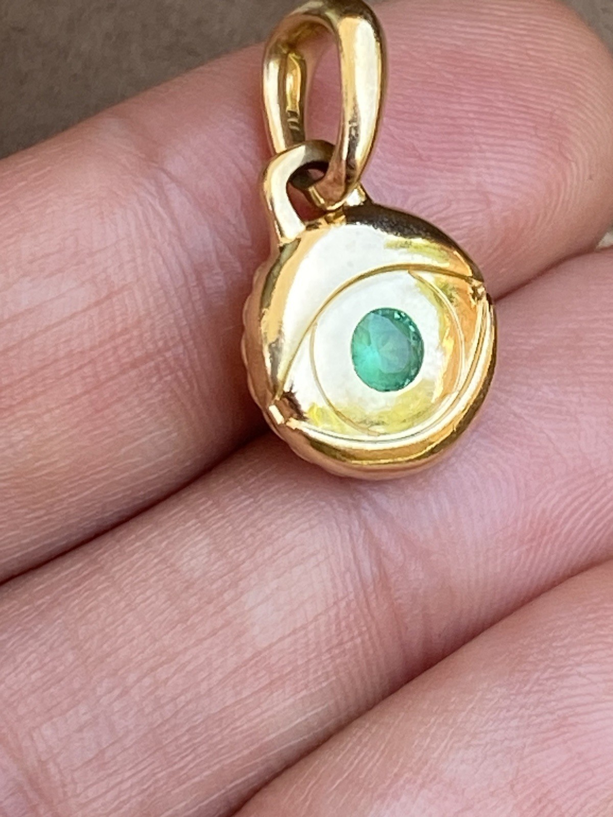 David Yurman 18K Gold Emerald Evil Eye Pendant Amulet Enhancer $2100+