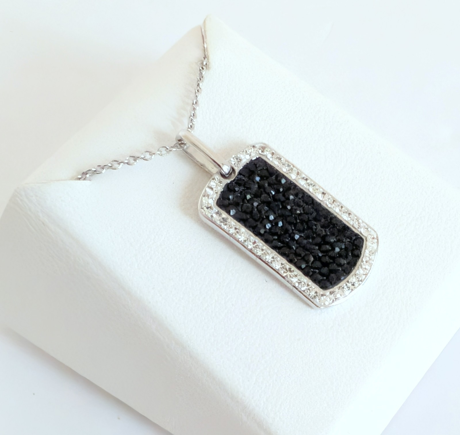 Gorgeous .925 Sterling Silver Black/Clear Crystal Rectangle Pendant Necklace