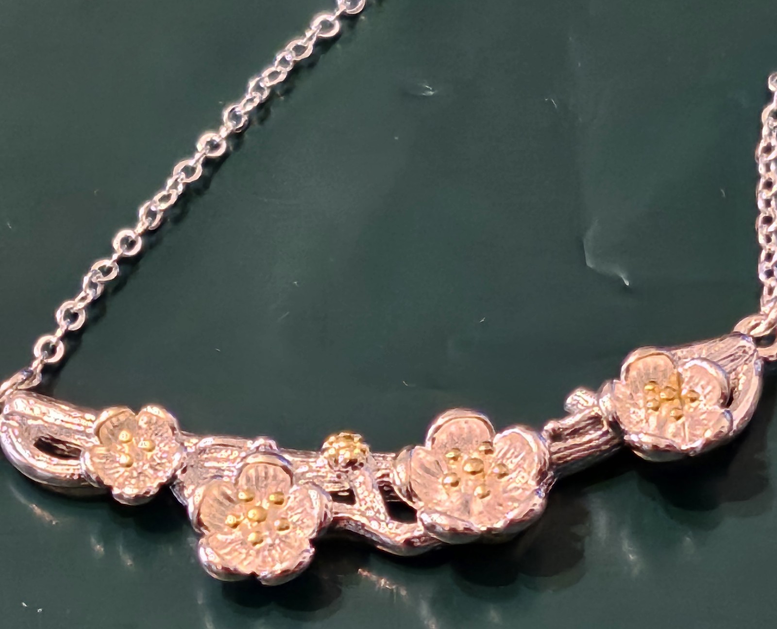925 Sterling Silver Flowers Necklace
