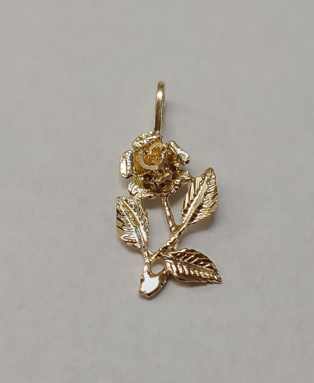 New 14k Yellow Gold Rose Flower Charm Pendant