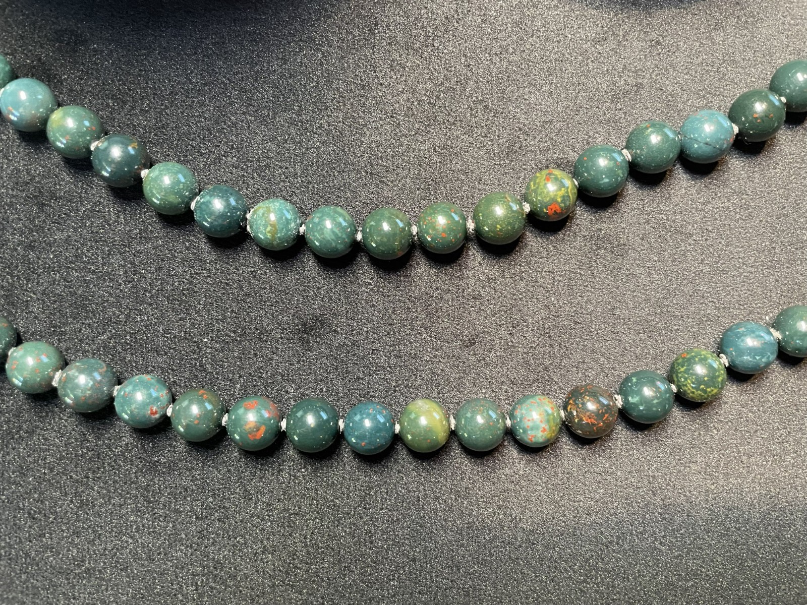 Gemisphere Bloodstone 27in 8mm Necklace