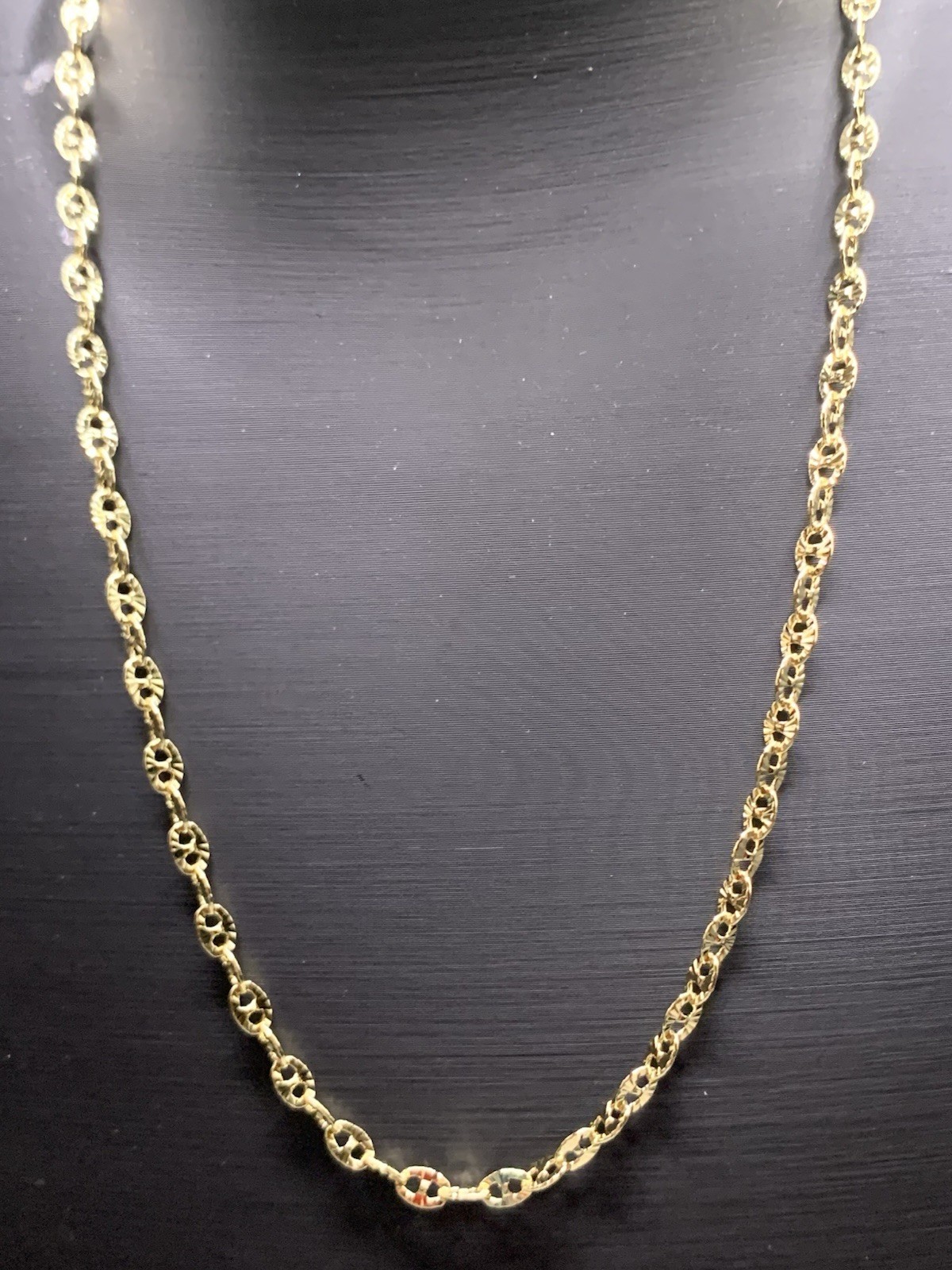 14k Yellow Gold Filled Twisted Puff G 18” Necklace