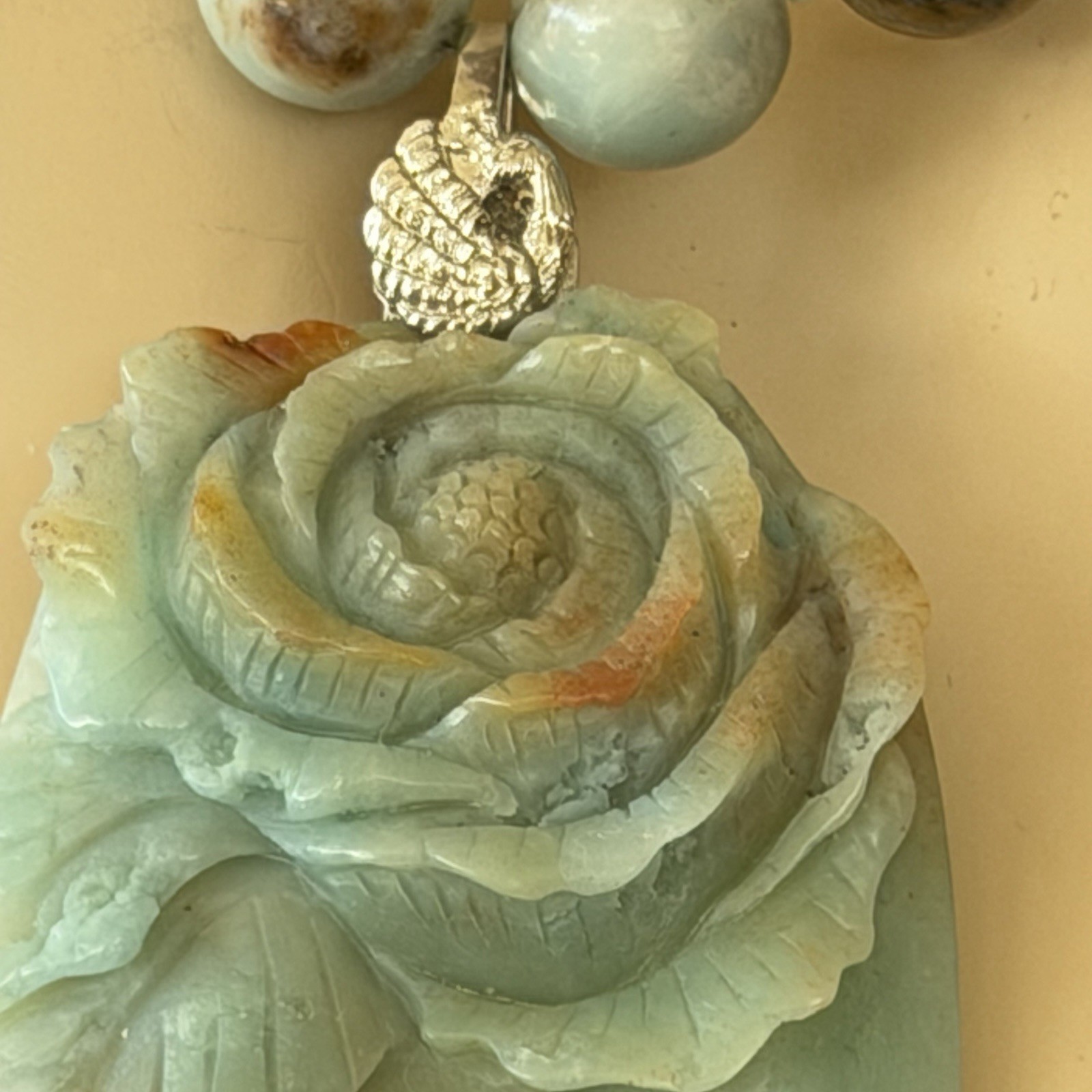 HAND CARVED AMAZONITE CAT & ROSE PENDANT NECKLACE EARRING SET WITH FANCY CLASP