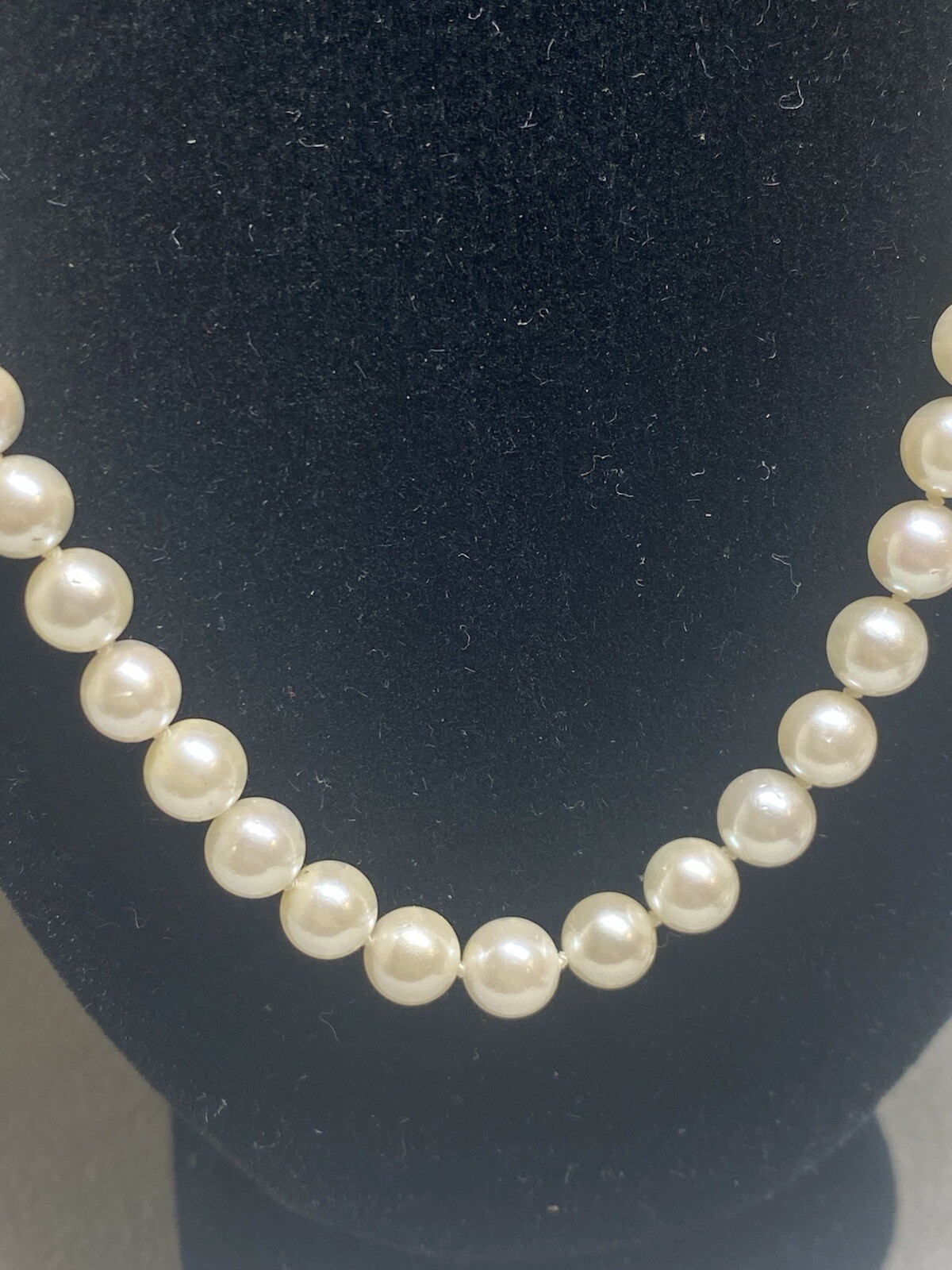 14k Clasp Cultured Pearl Necklace / Choker 14inches. Tapered From 4mm -6mm