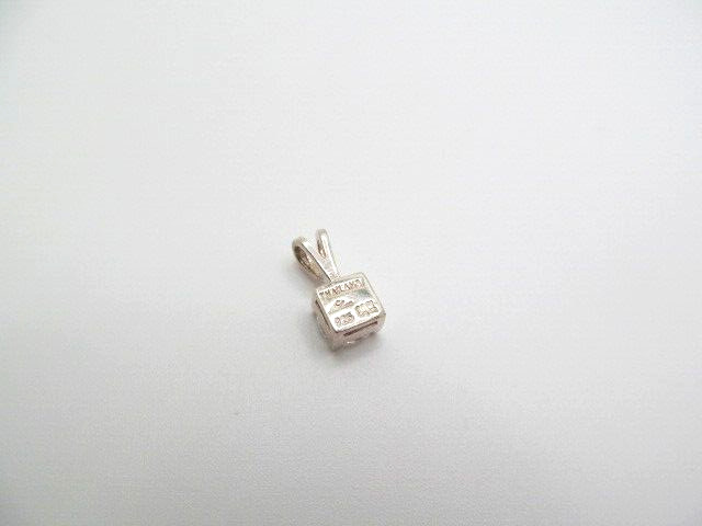 925 Sterling Silver Clear Sparkling Round Solitaire 6.25mm Stone Pendant