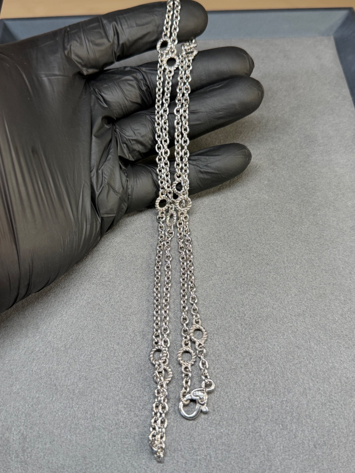 Judith Ripka Sterling Silver Oval Link Chain Round Texture Station Necklace 36in