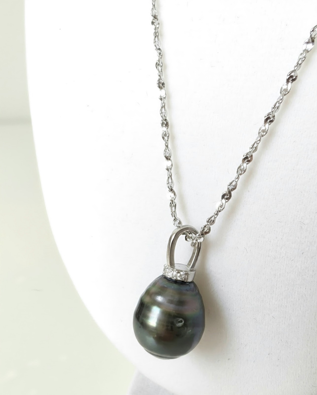 Seawater Tahitian Pearl Pendant Necklace Peacock Green – 12mm NEW