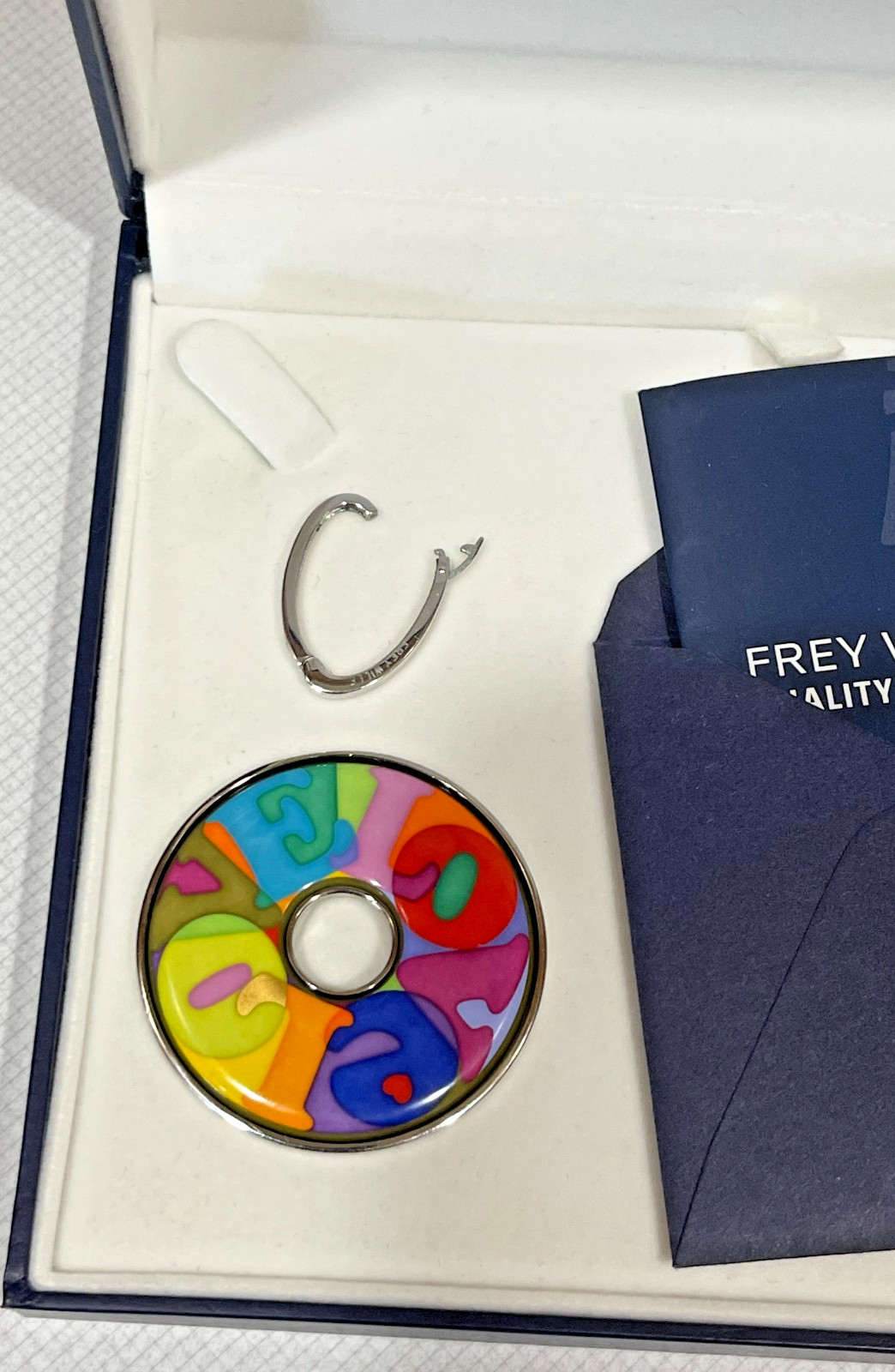 Frey Wille Ode to the Joy of Life Endless Love Fire Enamel Rhodium-Palladium Pen