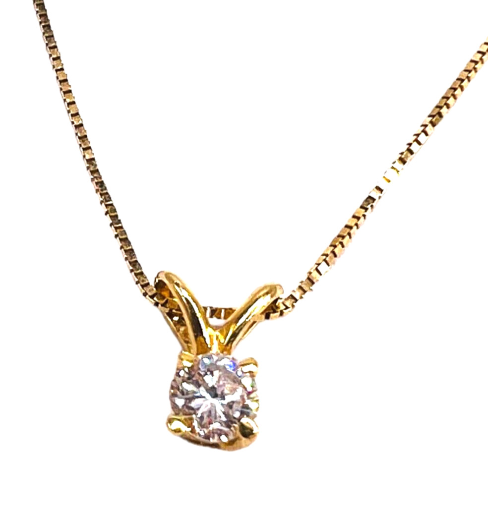 0.15 Ct Round Cut Natural VS-SI-G Diamond 14K Yellow Gold Pendant with 18″ Chain