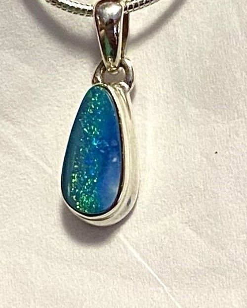 Natural Australian Opal Pendant 7/8” 925 Sterling Silver 🌹