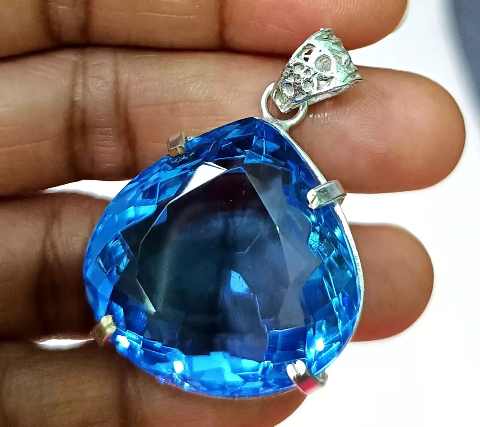 105 Ct+ Certified Natural Blue Topaz 925 Solid Silver Pendant Loose Gemstone