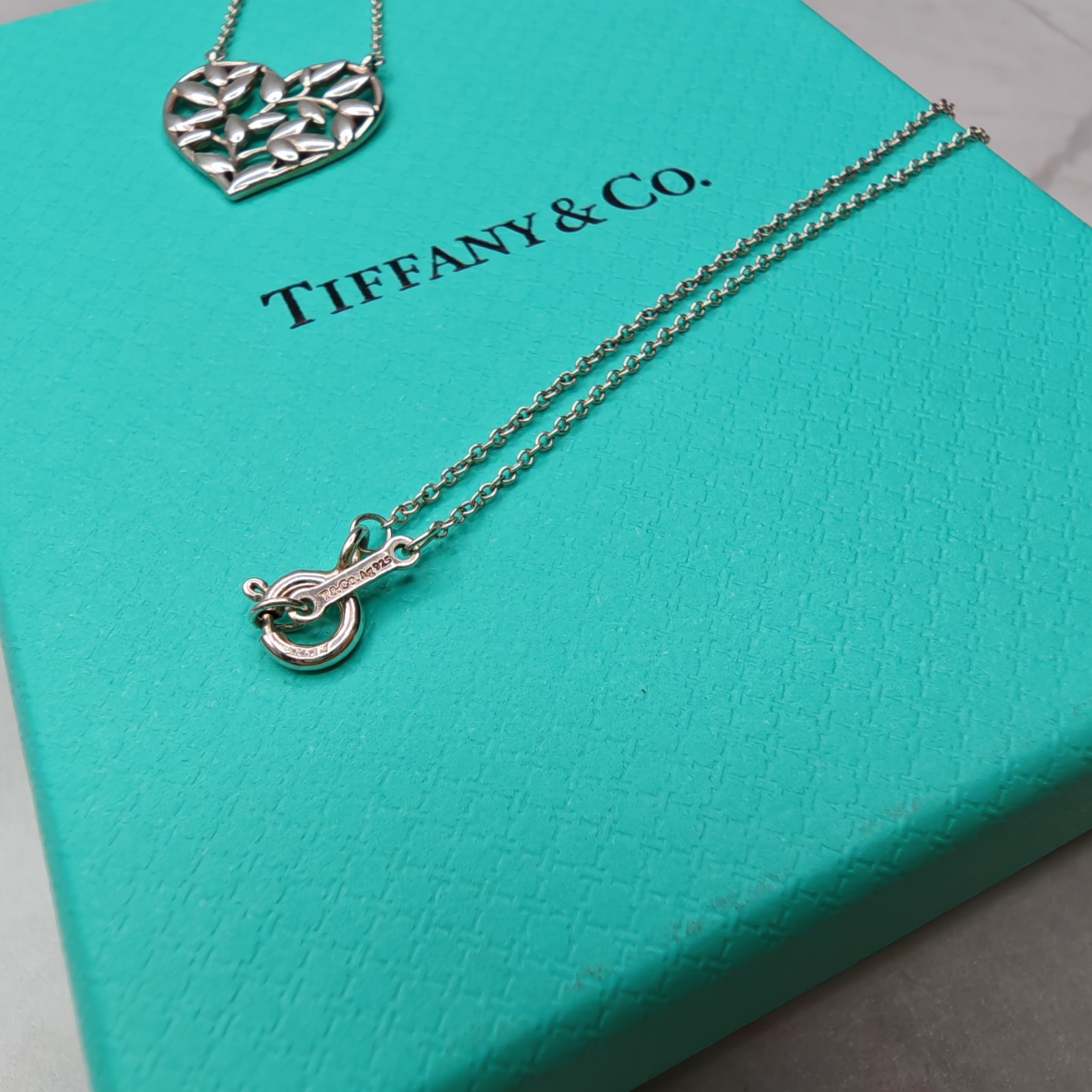 Authentic Tiffany & Co. Open Heart Filigree Pendant Necklace SV925 Silver Women