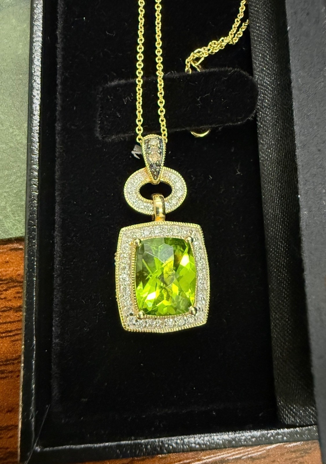 LeVian 14k yellow gold 3.45 ct Peridot chocolate diamond necklace