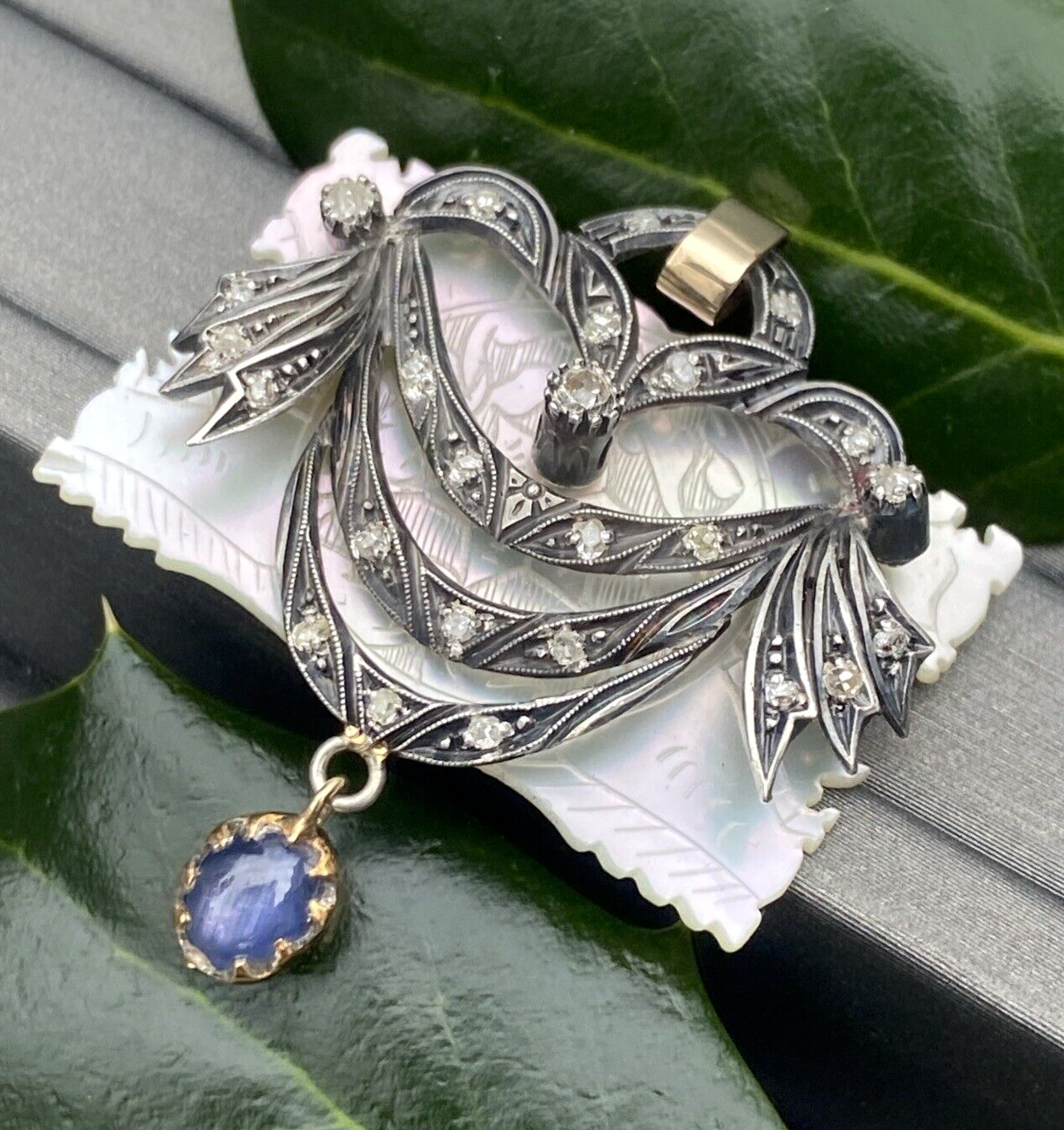 Vintage Diamond Star Sapphire Pendant Estate Fine Jewelry Pre-owned Pearl Carved