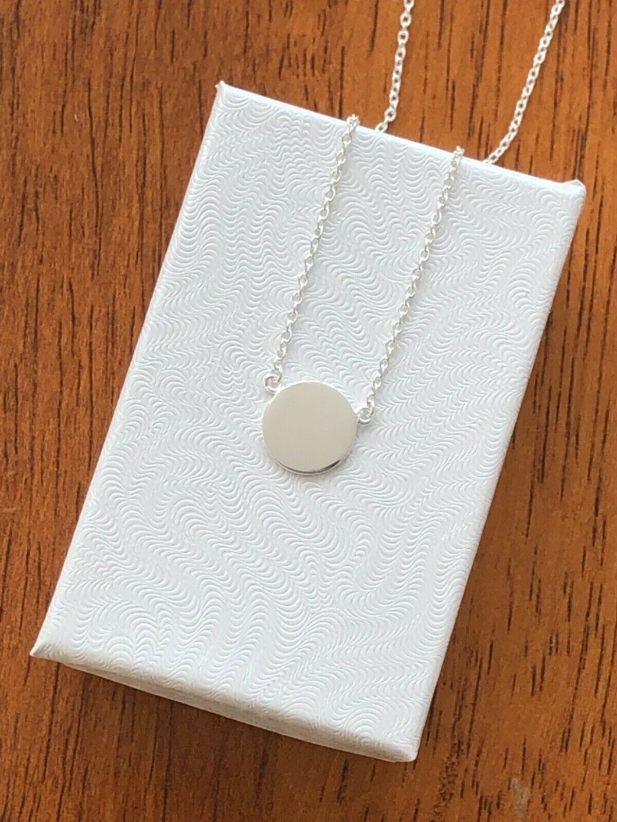 925 Sterling Silver Plain Disc Circle Pendant Necklace Tiny 10.8mm 17.25″ Women