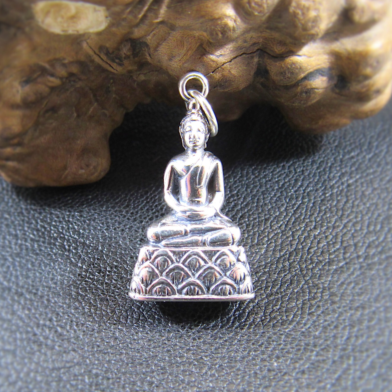 Solid 925 Sterling Silver Seated Praying Buddha Pendant – Spiritual Yoga Jewelry