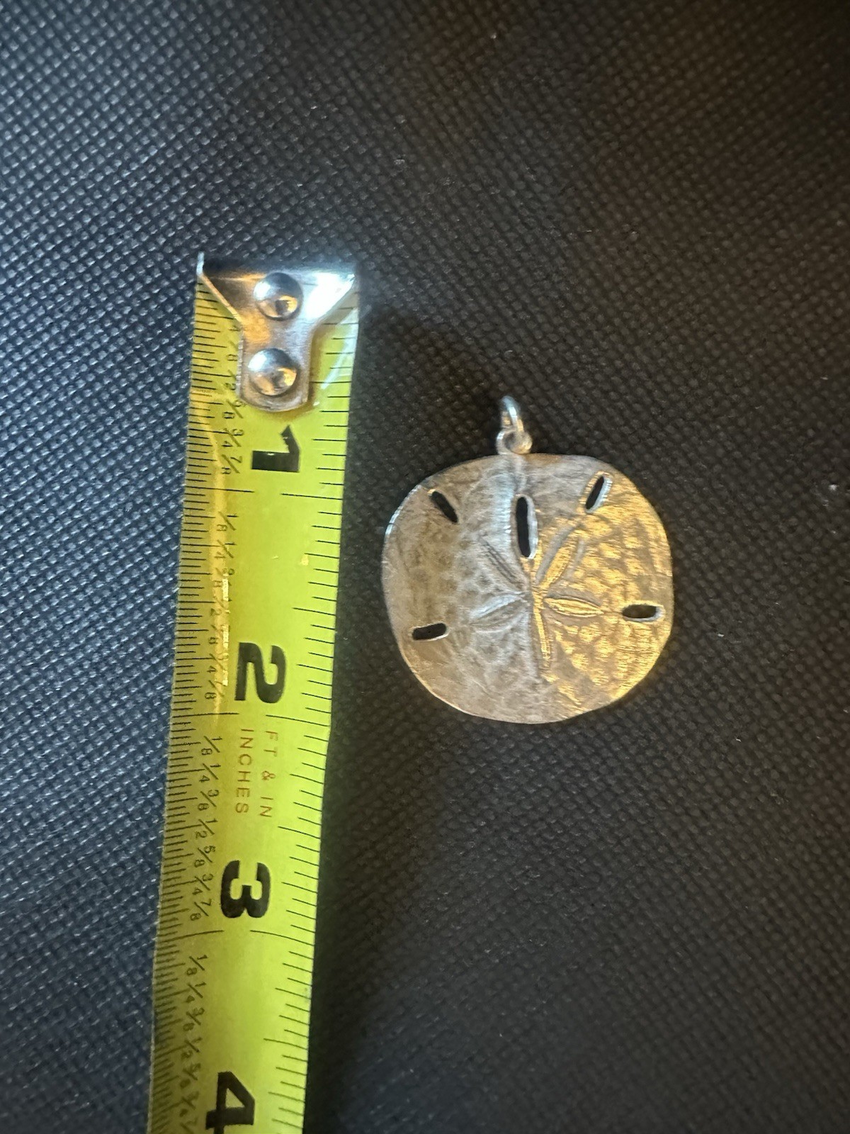 James Avery Sterling Silver Large Sand Dollar 1” Pendant