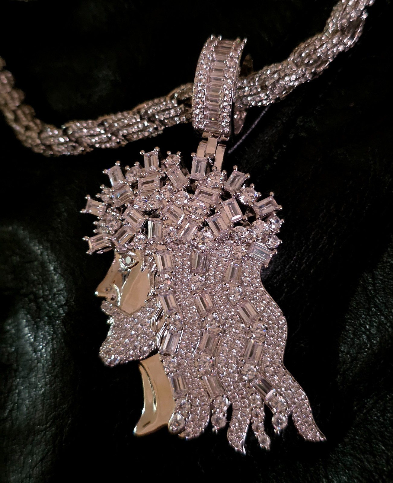 Jesus piece moissanite pendant