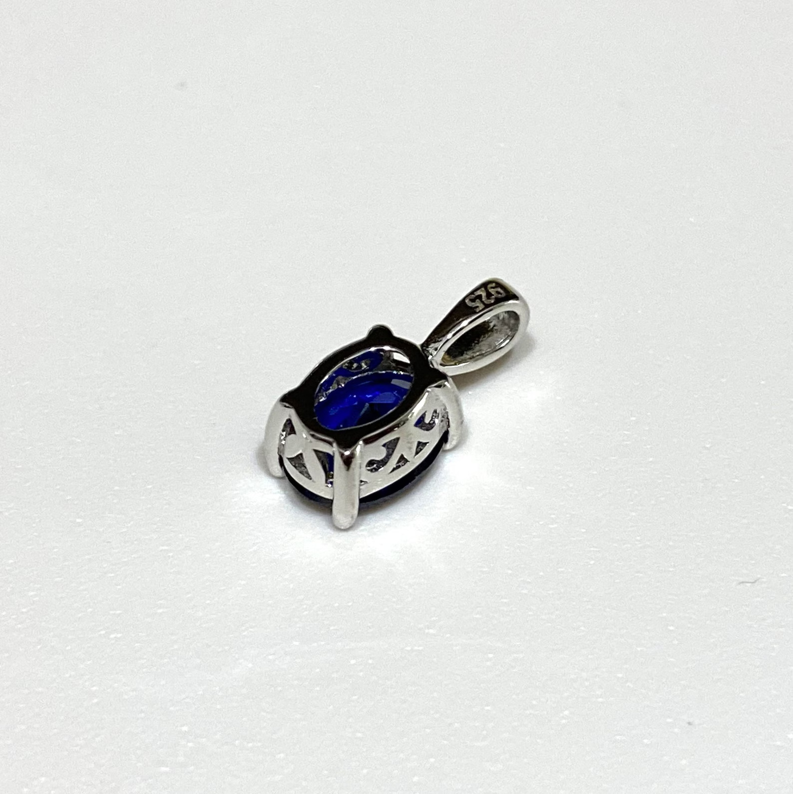 3.00 Ct Oval Cut Natural Sapphire Diamond Gorgeous Pendant 14K White Gold