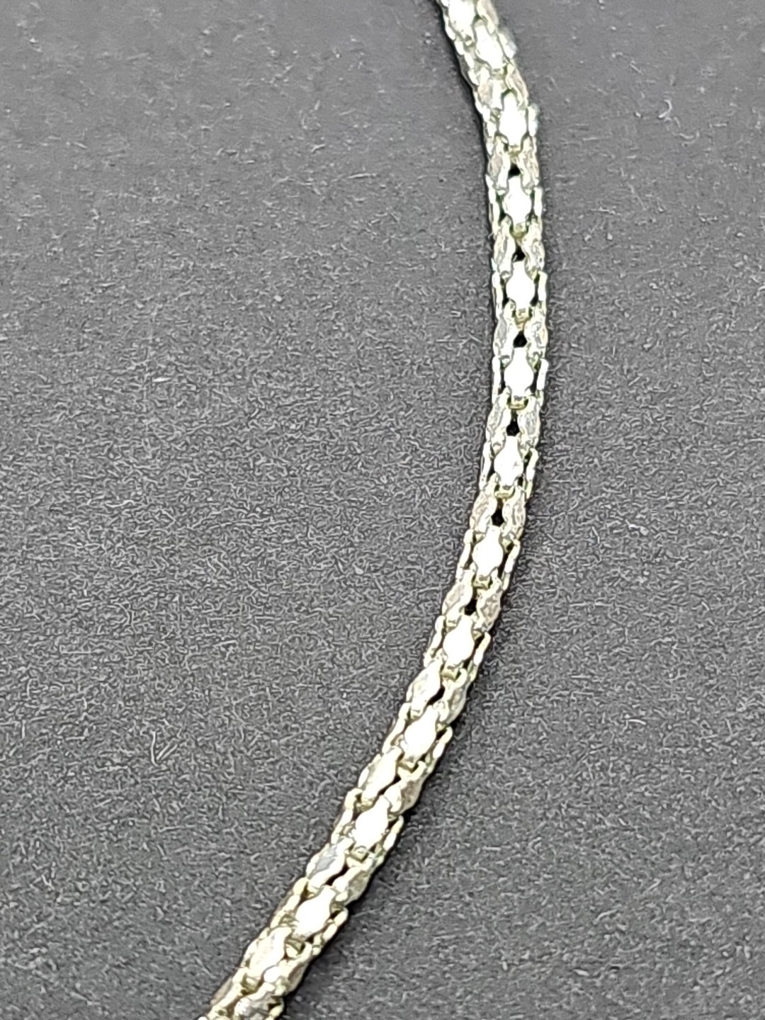 Vintage Silver Necklace Classic Chain 3.99g Elegant Antique