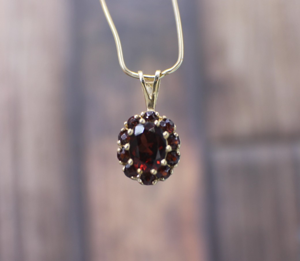 Solid 14K Yellow Gold Oval cut Red Garnet Cluster January Birthstone Pendant