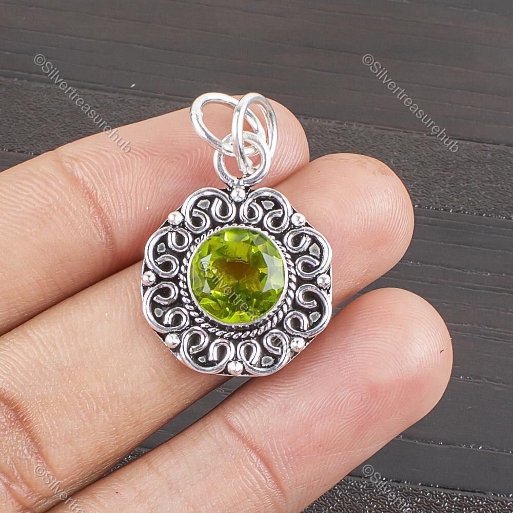 Round Peridot Stone 925 Silver Bezel Mother Anniversary Birthday Pendant Jewelry