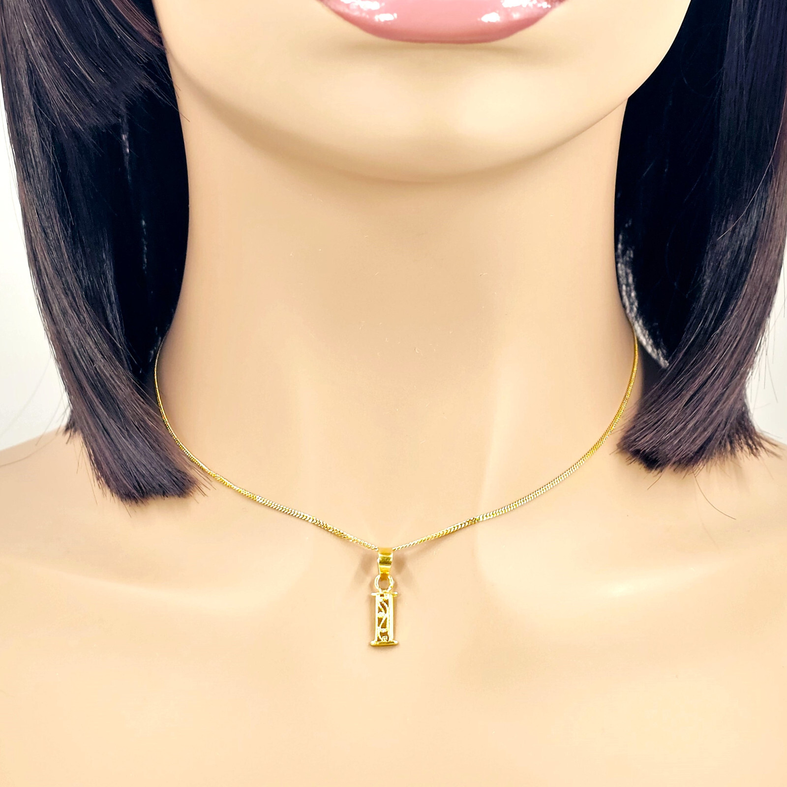 22K Solid Yellow Gold Pendant Initial Letter “ɪ” Genuine Hallmarked 22K Unique