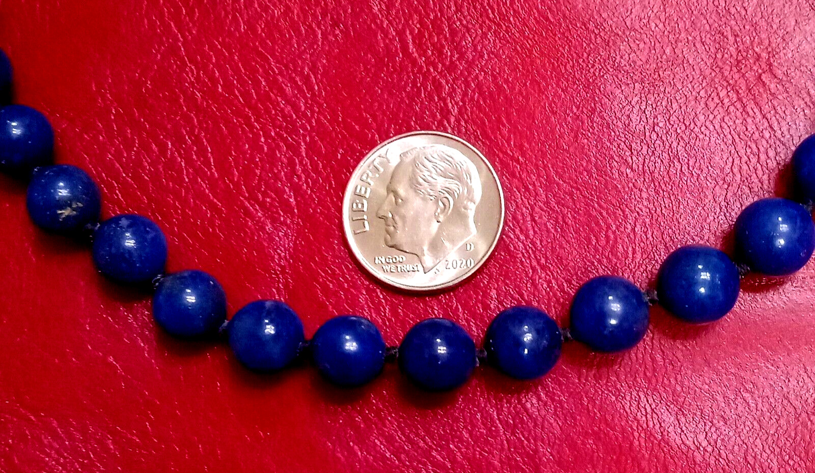 18″ LAPIS LAZULI NECKLACE. Elegant 14K Gold Clasp. Hand Knotted. 8.0 mm