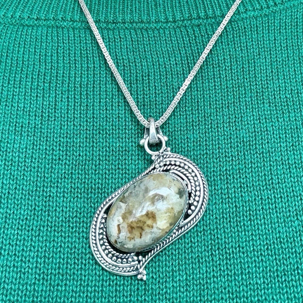Bezel Set Jasper Cabochon Stone In Detailed Silver With 18in NB India Box Chain